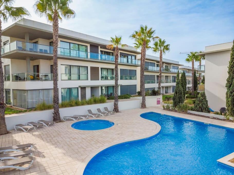 Cavalo Preto Premium Stays กัวเตย์รา ภายนอก รูปภาพ